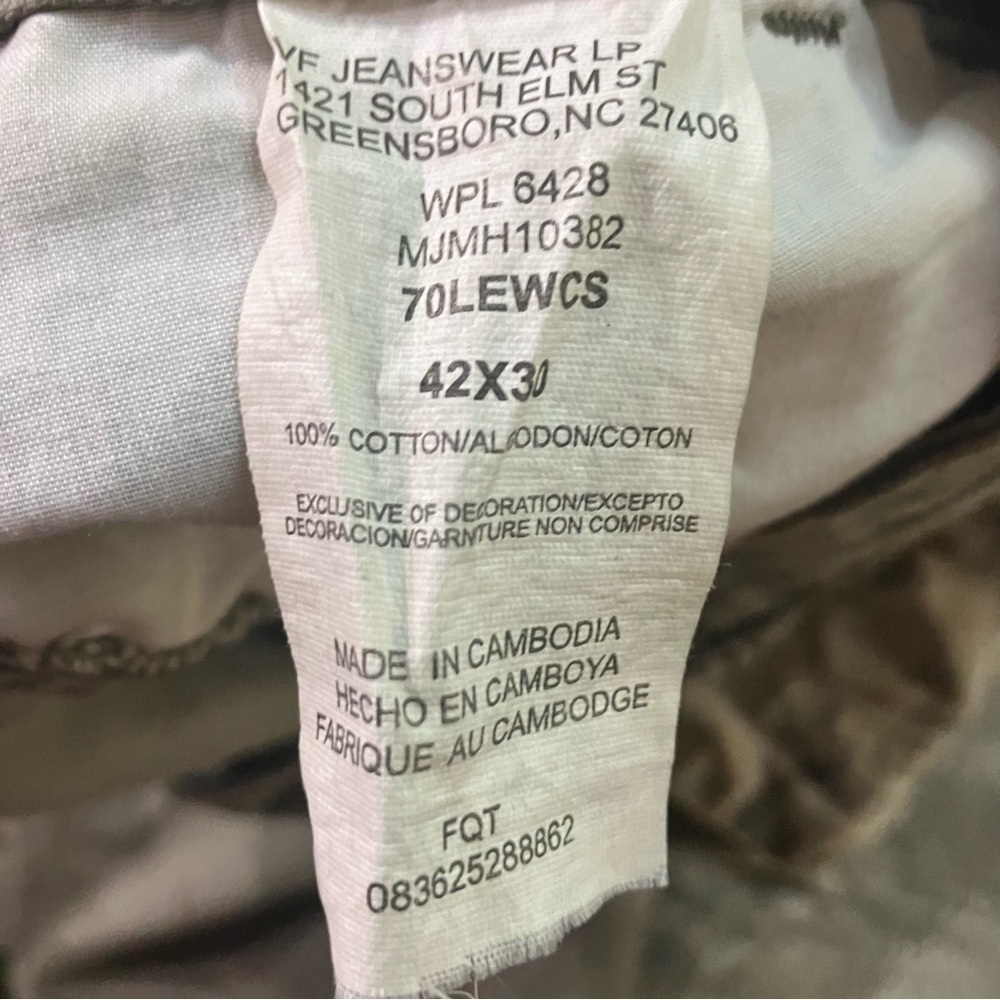 Vintage Men's Camouflage Cargo Pants 100% Cotton Wrangler  10” cuff size 42x30 - Picture 4 of 8